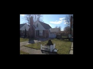 6 Vernon Dr, Cheektowaga, NY 14225