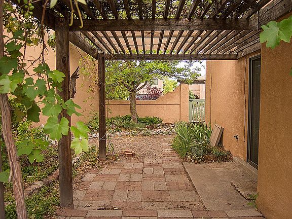 2nd image of 2929 Calle De Ovejas