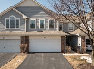365 W Prairie Cir, Itasca, IL 60143