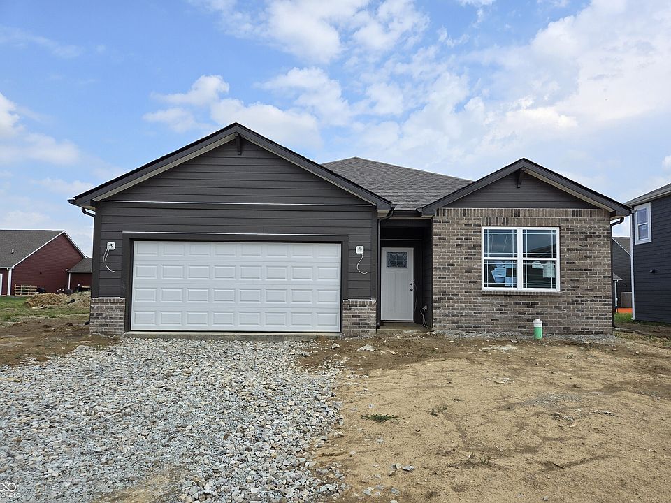 1st image of 668 Blackrock Dr