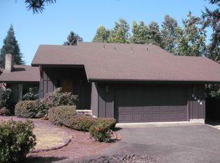 2424 Hawkins Ln, Eugene, OR 97405