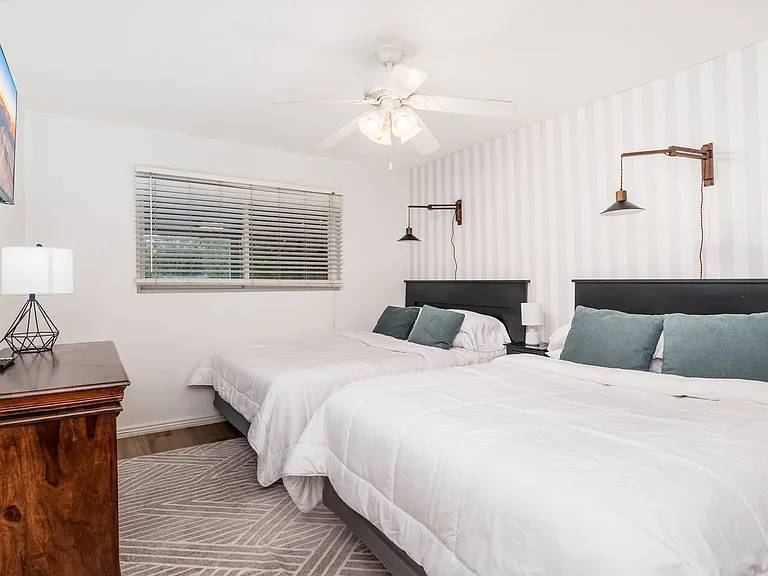 8356 E Avalon Dr — Photo 24
