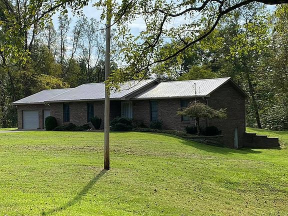 3rd image of 84 Wittman Ln