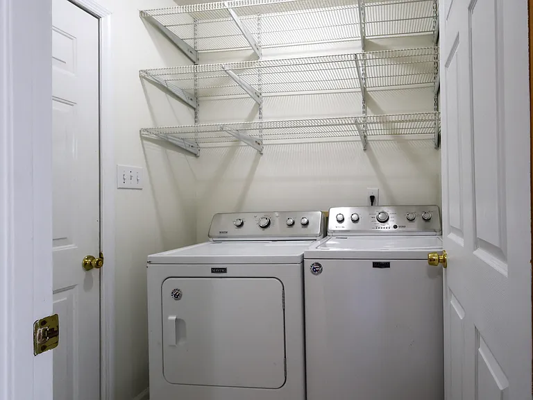 172 Baytree Dr — Photo 8