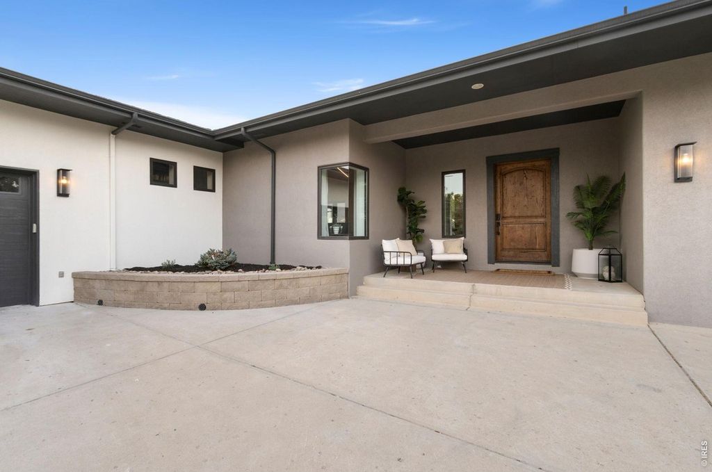 7730 Park Ridge Cir