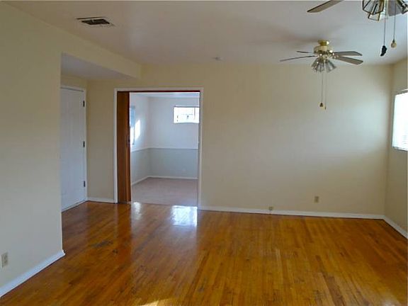 Open livingroom