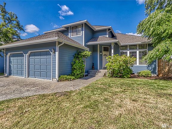 4th image of 3137 Woodland Dr SW
