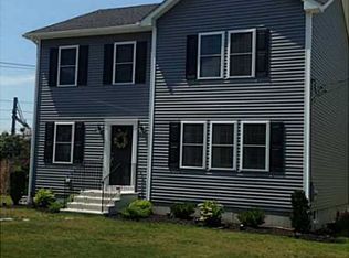 229 Sargent St, Warwick, RI 02888