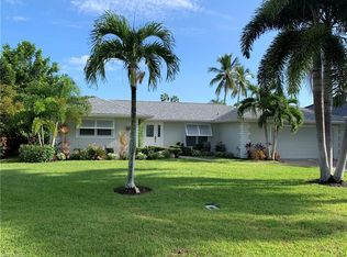675 Wedge Dr, Naples, FL 34103