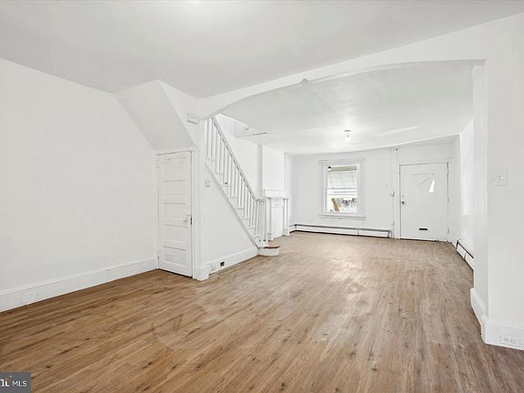 5th image of 11 N 62nd St