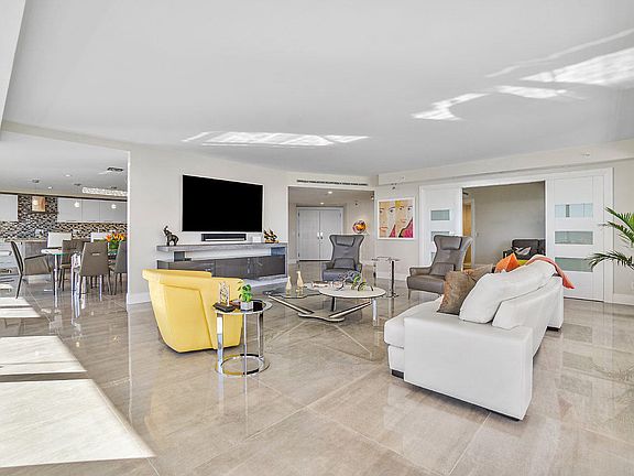 Home For Sale In Addison On The Ocean