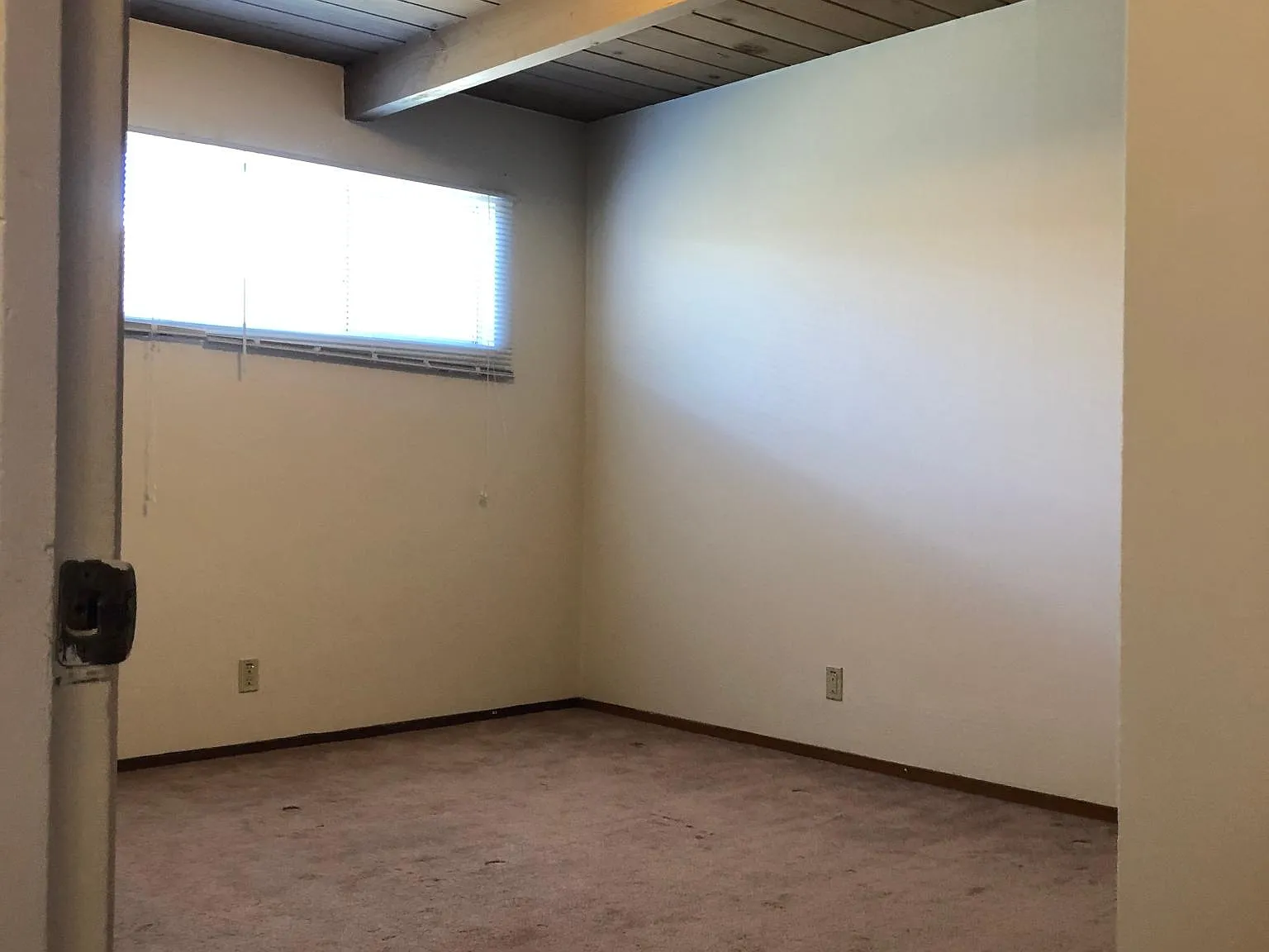 2 bed, 700 sqft, $2,450 — Photo 3