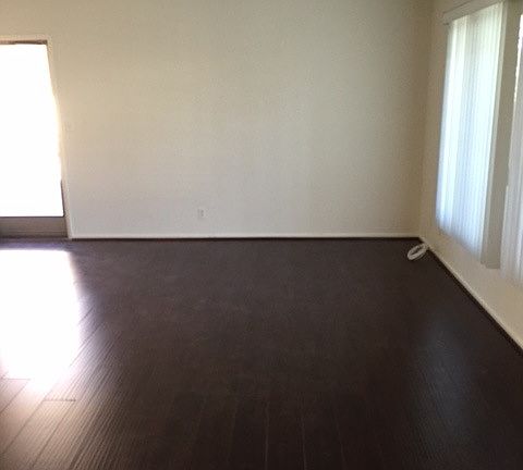 3rd image of 1042 N Stanley Ave APT 4