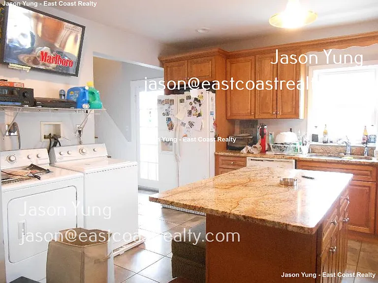 32 Long Ave — Photo 12