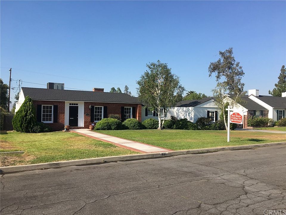 1st image of 831 Bernard Way