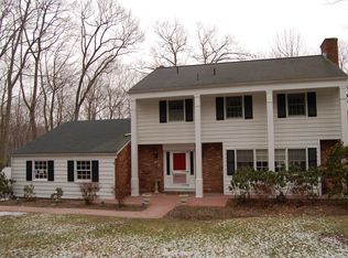 16 North Rd, Kinnelon, NJ 07405