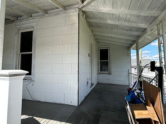 2nd image of 110 E Main St #2