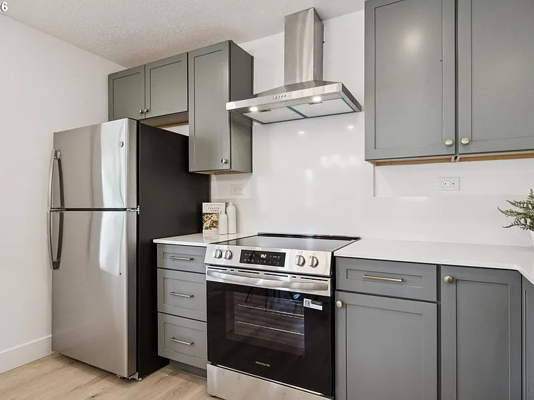 10114 N Calhoun Ave — Photo 18