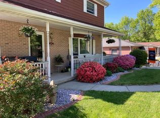 4 Benjamin Dr, Jeannette, PA 15644