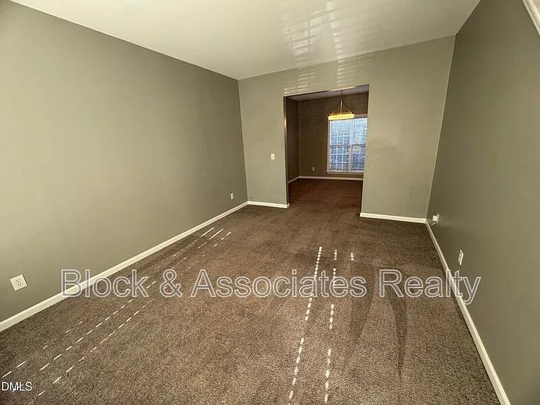 3228 Forest Mill Cir — Photo 7