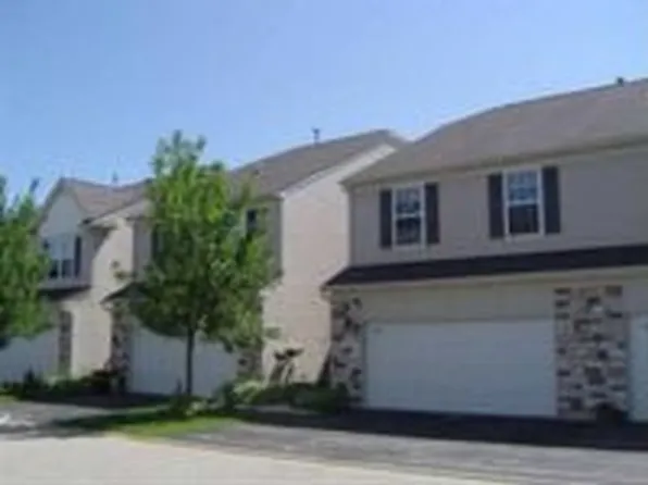 554 Shakespeare Dr, Grayslake, IL 60030