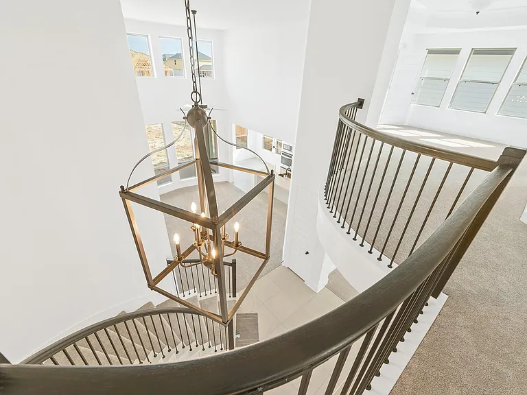 21127 Coral View Dr — Photo 46