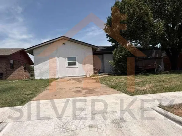 4625 SW H Ave, Lawton, OK 73505