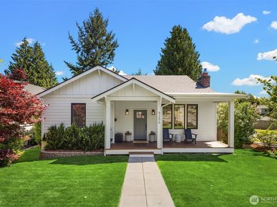 5256 40th Avenue SW, Seattle, WA, 98136