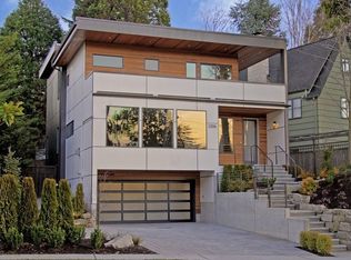 2206 32nd Ave W, Seattle, WA 98199