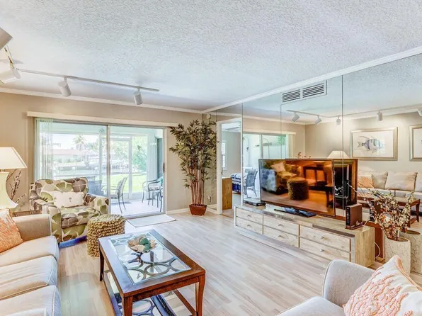 1160 Sugar Sands Blvd APT 403, Riviera Beach, FL 33404