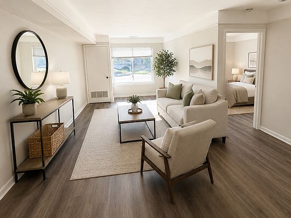 4th image of 8868 Wyoming St #203