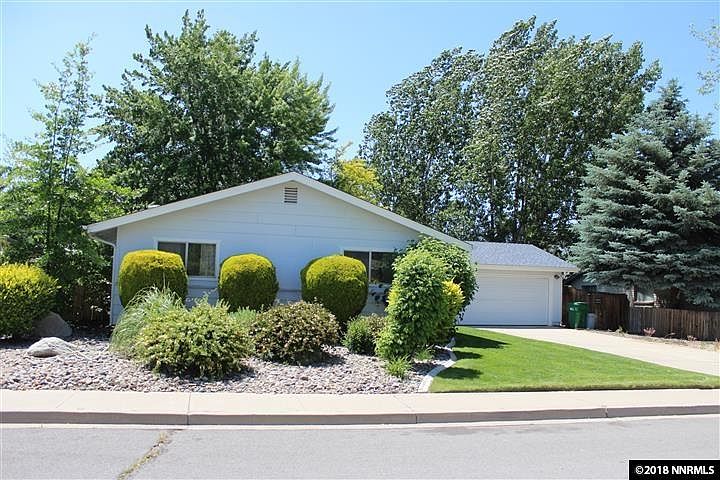 1st image of 3400 Hickory Dr