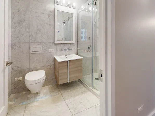 237 East 34th Street image 14 of 30