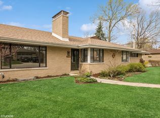 5940 N Louise Ave, Chicago, IL 60646