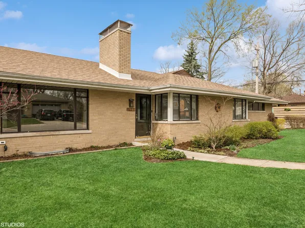 5940 N Louise Ave, Chicago, IL 60646