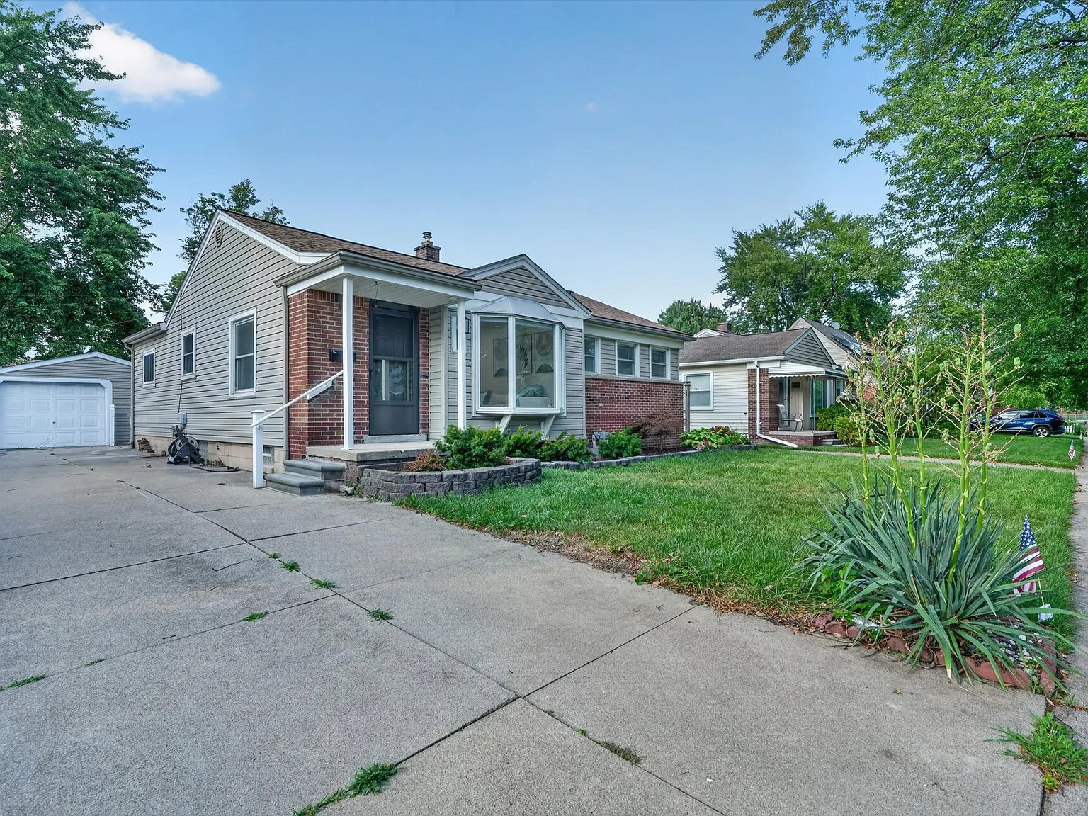3 bed, 2245 sqft, $3,500 — Photo 4