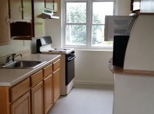 4147 170th St, Flushing, NY 11358