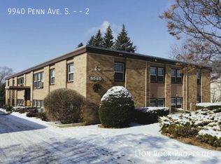 9940 Penn Ave S APT 2, Minneapolis, MN 55431