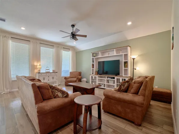 23534 Terreti Brook Dr, New Caney, TX 77357