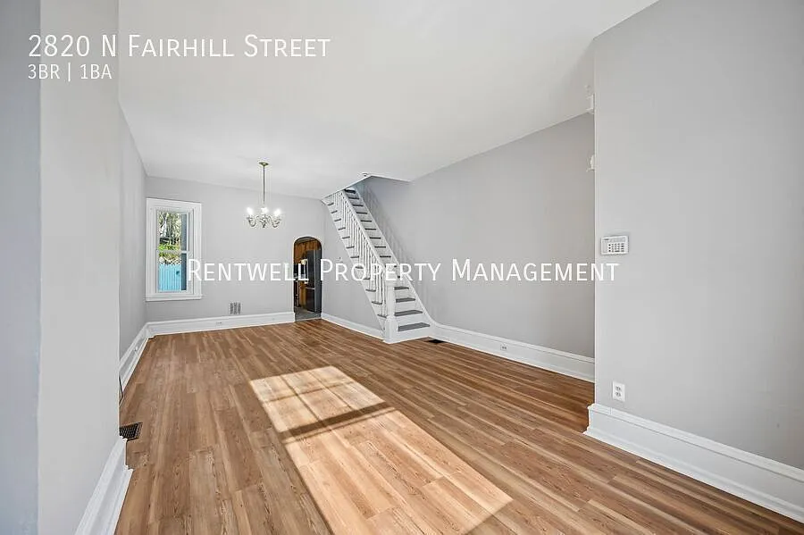 Building Photo - 2820 N Fairhill St