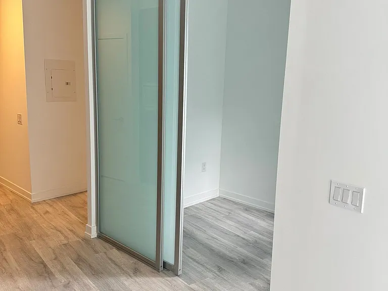 8 Olympic Garden Dr #S606 — Photo 9