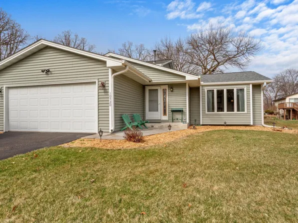 10720 Butternut Cir NW, Coon Rapids, MN 55448