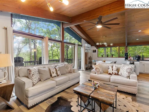 139 Clubhouse Road, Beech Mountain, NC 28604