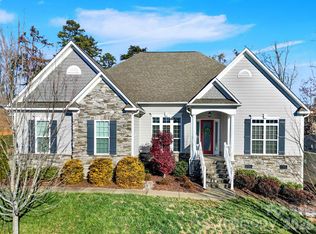 4198 Abernathy Pl, Harrisburg, NC 28075