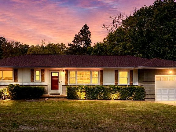 2nd image of 3909 Forest Highland Dr