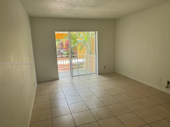 18111 NW 68th Ave APT F106, Hialeah, FL 33015