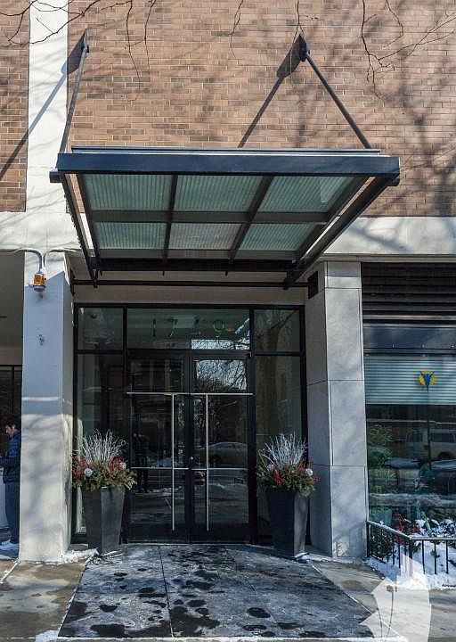 2nd image of 1752 N Wells St #416