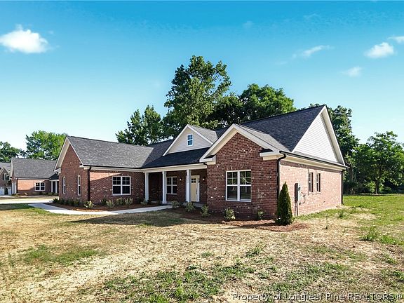 2nd image of 132 Ridge Stone Rd