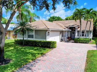 5361 Grande Palm Cir, Delray Beach, FL 33484