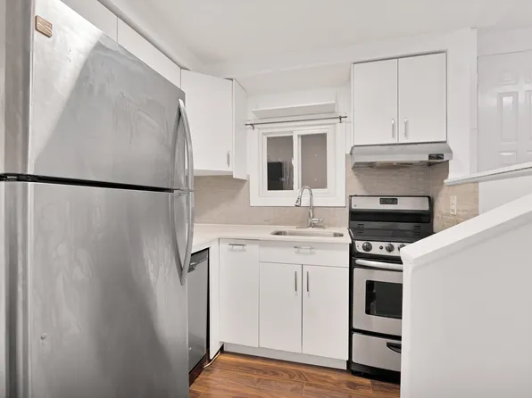 8 Poucher Street, 8 Poucher St #1, Toronto, ON M4J 2Y9